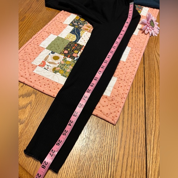 Lot (3)  SHEIN Ribbed Crop Tops - Large - Picture 9 of 13